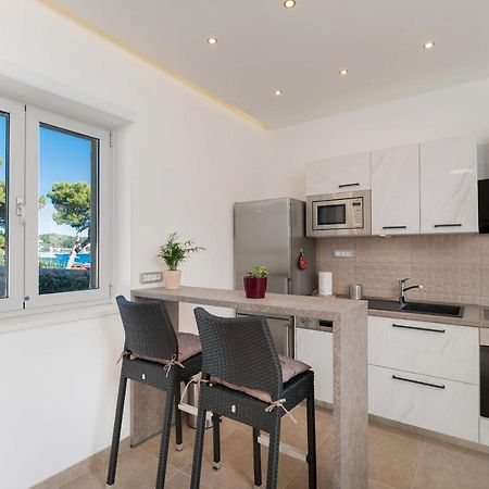 Beach Residences Caroline Хвар Екстер'єр фото