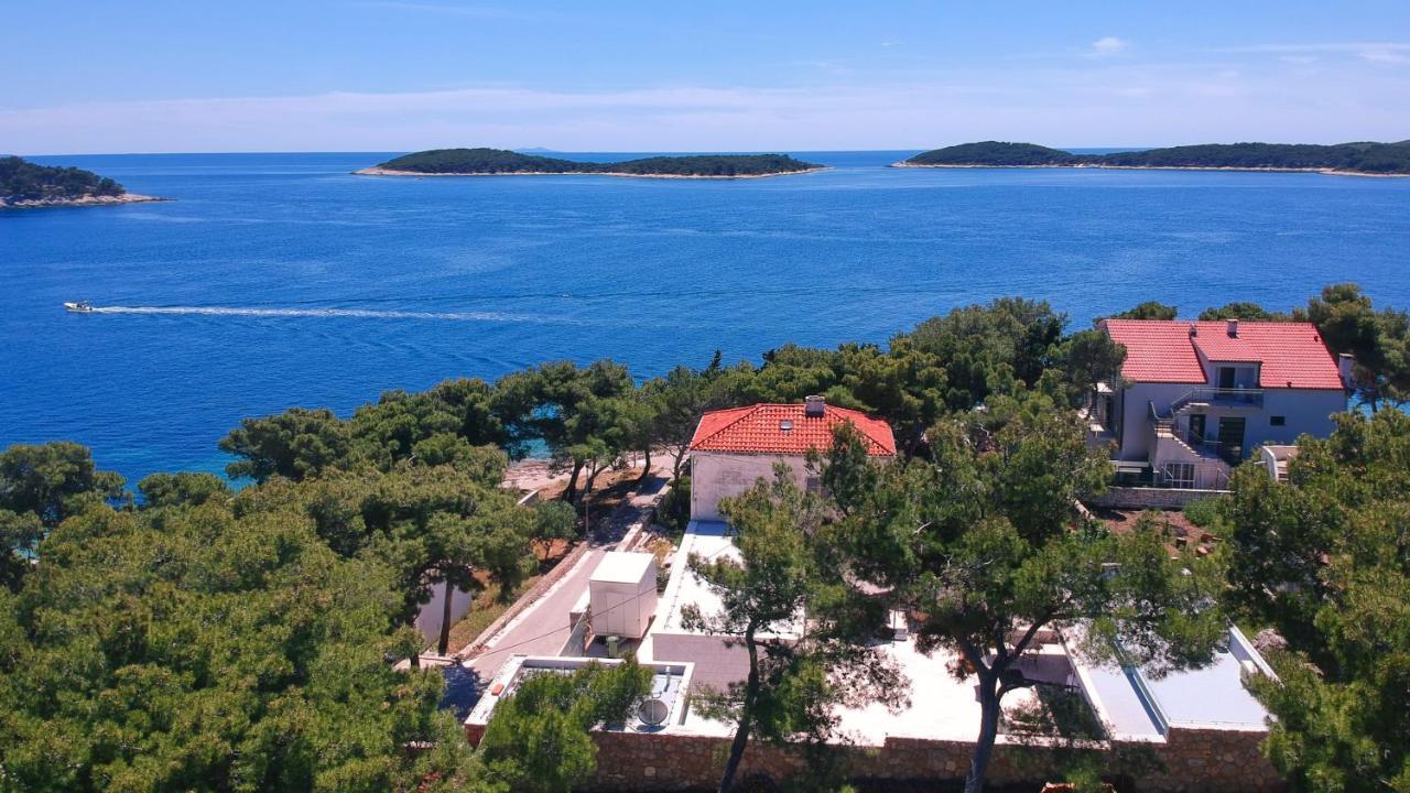Beach Residences Caroline Хвар Екстер'єр фото