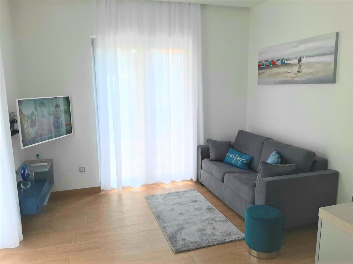 Beach Residences Caroline Хвар Екстер'єр фото
