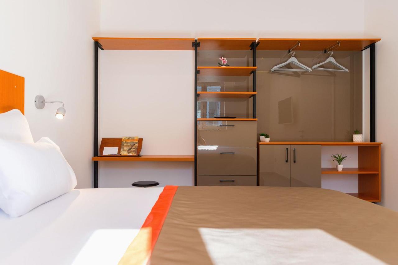 Beach Residences Caroline Хвар Екстер'єр фото