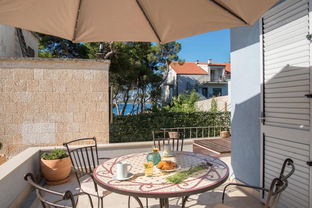 Beach Residences Caroline Хвар Екстер'єр фото