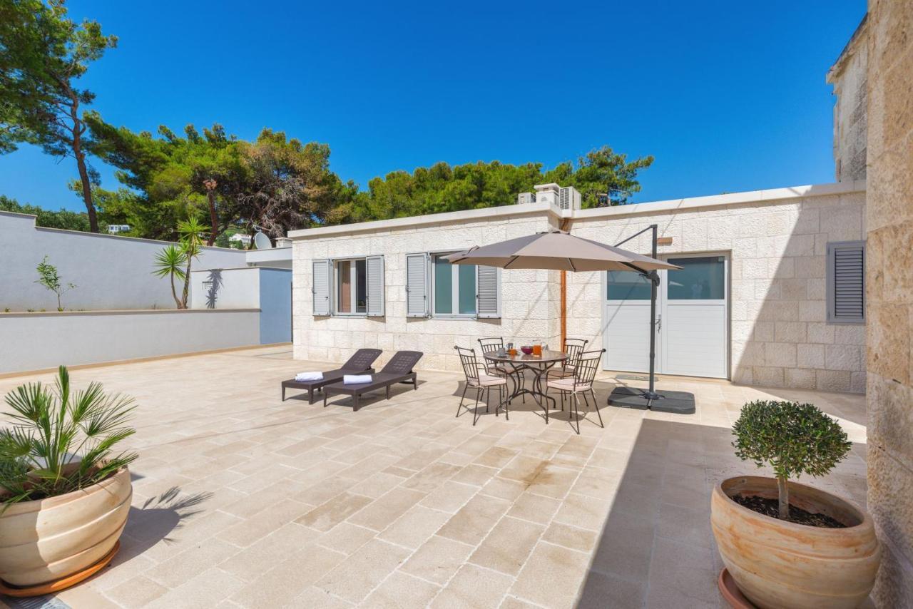 Beach Residences Caroline Хвар Екстер'єр фото
